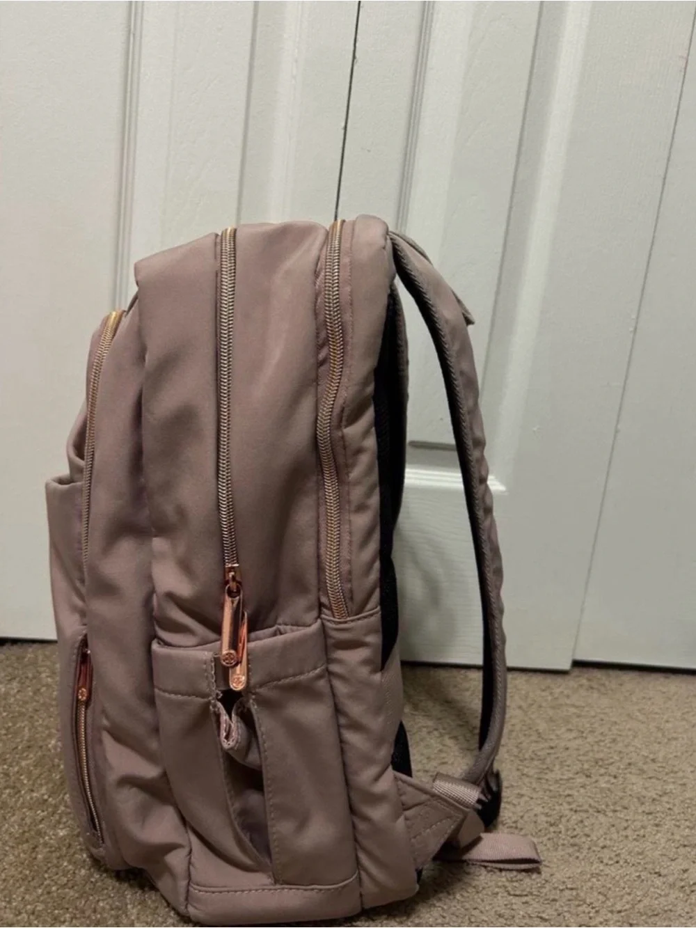 Men's Everyday Backpack in Dusty Rose - Minimal Design
